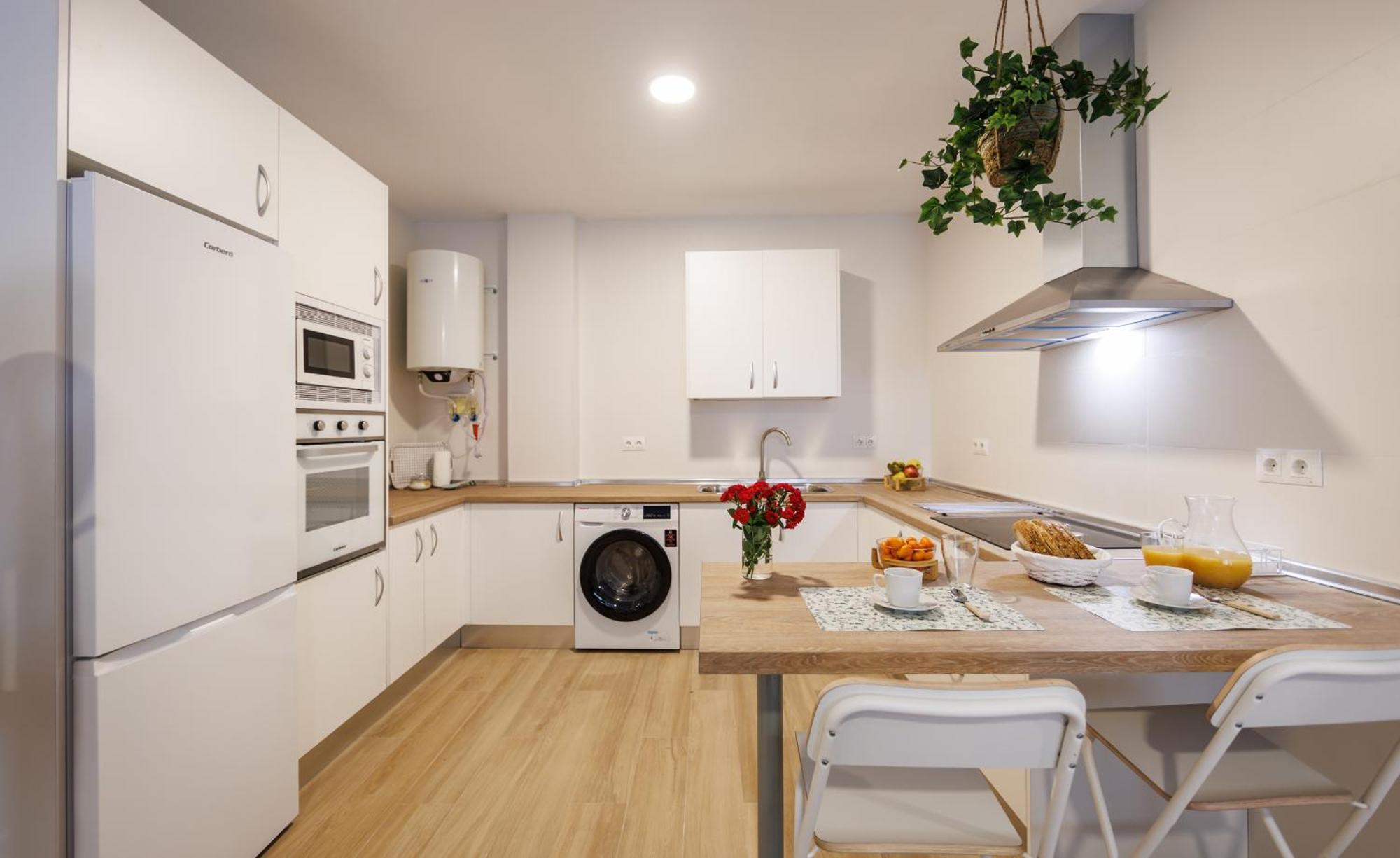 Apartamentos Luxury Suites Syrah Алмендралехо Екстериор снимка
