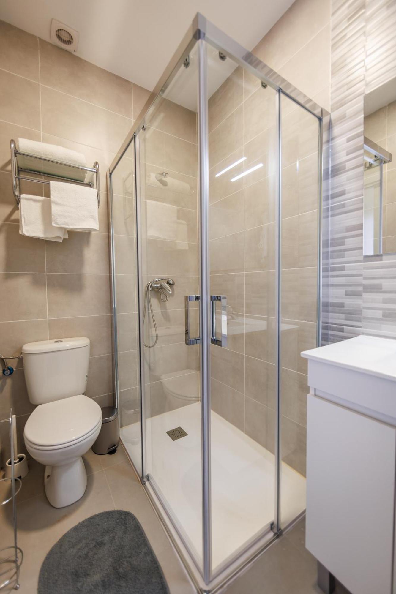 Apartamentos Luxury Suites Syrah Алмендралехо Екстериор снимка