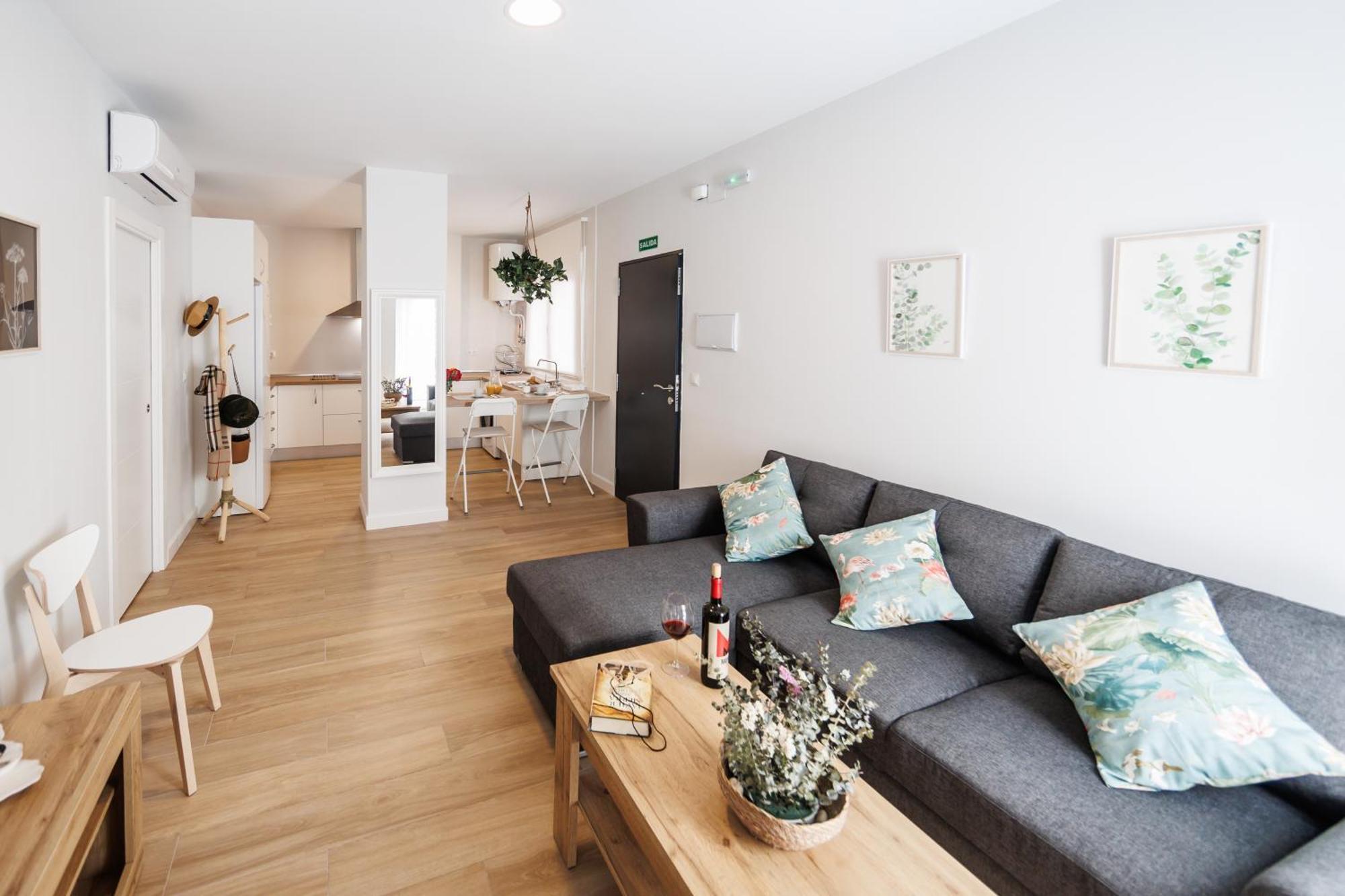 Apartamentos Luxury Suites Syrah Алмендралехо Екстериор снимка