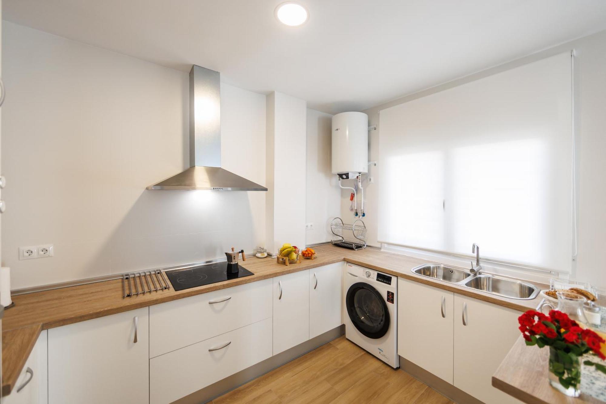 Apartamentos Luxury Suites Syrah Алмендралехо Екстериор снимка